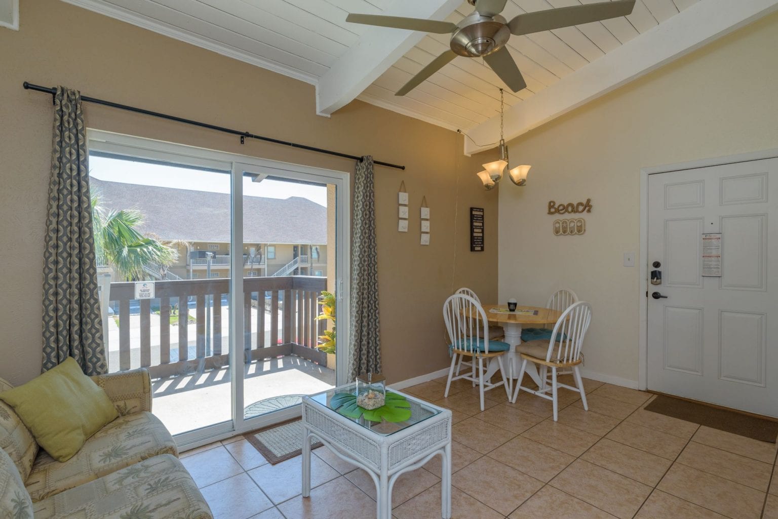 South Padre Island Condo Rentals The Tiki Vacation Condo Rentals